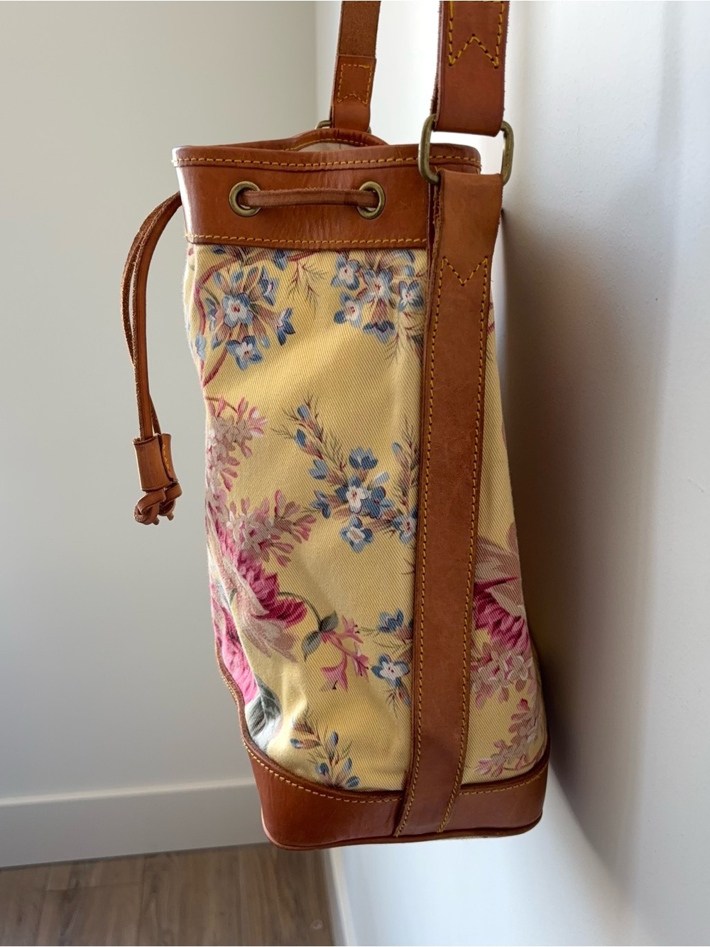 Vintage 80s Ralph Lauren Yellow Floral Drawstring Bucket Bag Leather Canvas Tote - Picture 5 of 15